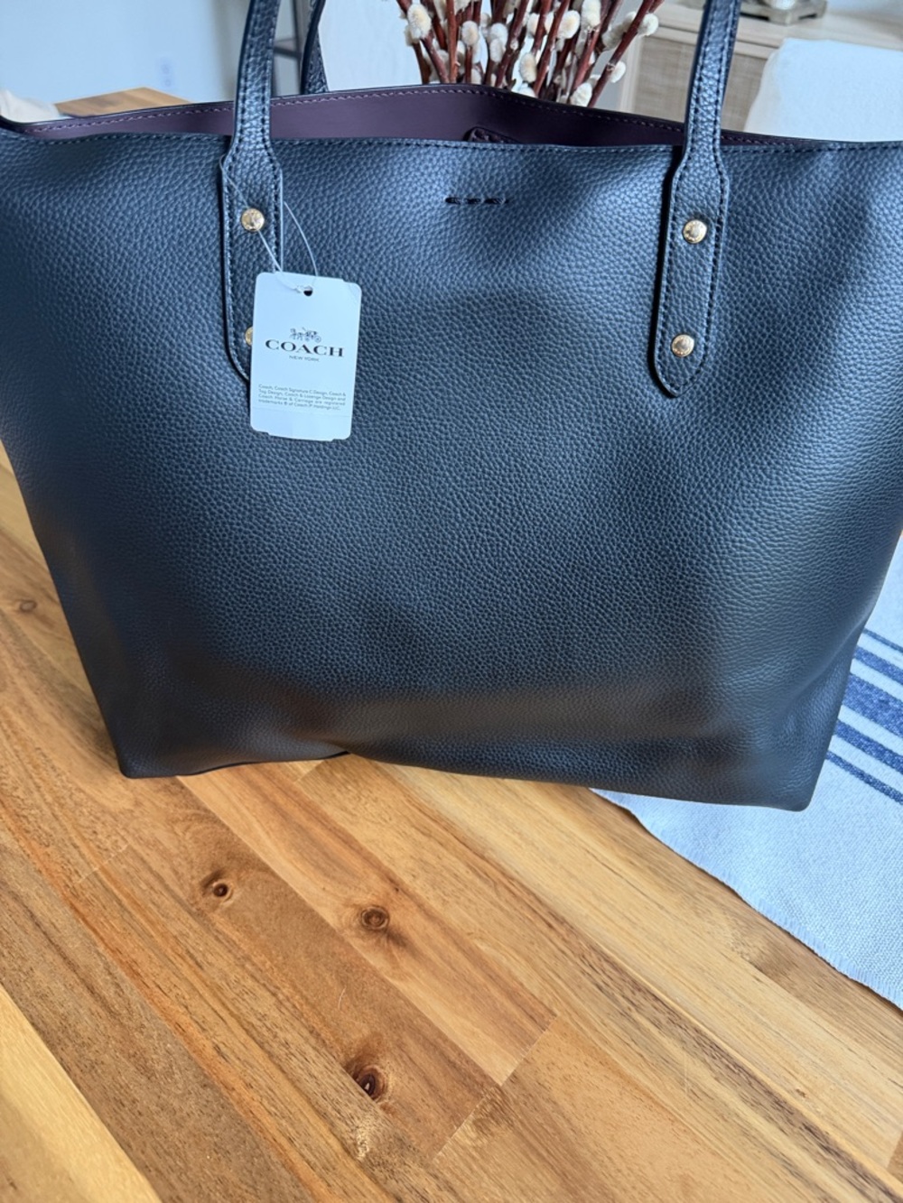 Coach Black Pebbled Leather Tote with Gold Logo - Picture 3 of 10